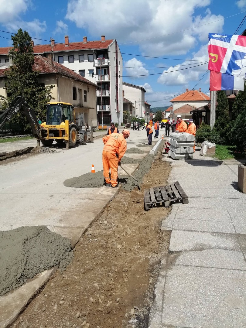 Предузеће за путеве