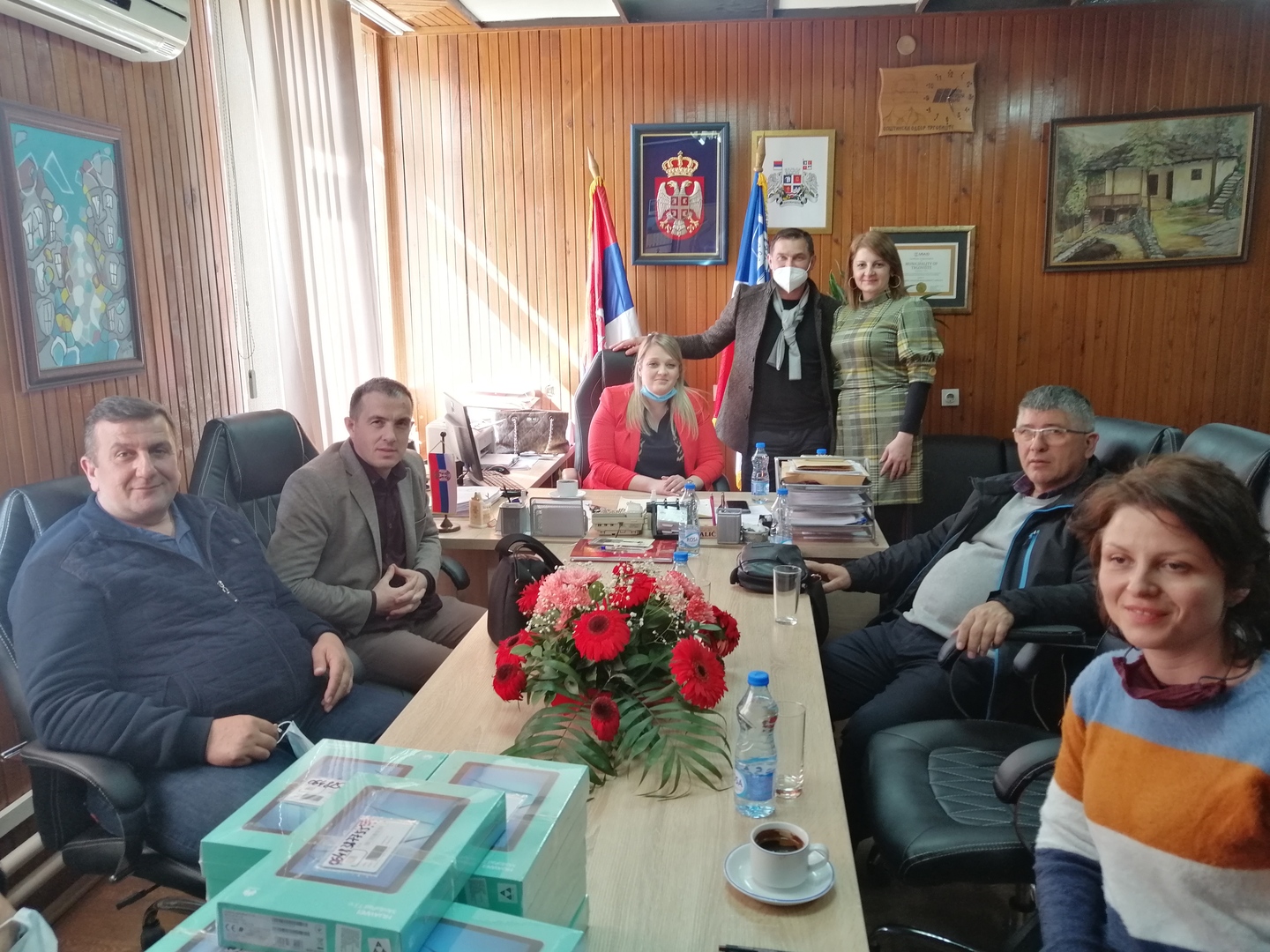 УСПЕШНА РЕАЛИЗАЦИЈА ПРОЈЕКТА ,, НЕ ОСТАВЉАЈ НИКОГ ИЗА СЕБЕ''