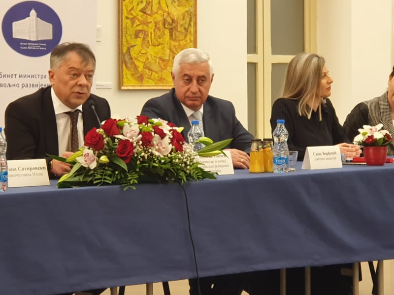 ОПШТИНИ ТРГОВИШТЕ 8 МИЛИОНА ДИНАРА ИЗ КАБИНЕТА МИНИСТРА ЗА РАЗВОЈ НЕДОВОЉНО РАЗВИЈЕНИХ ОПШТИНА