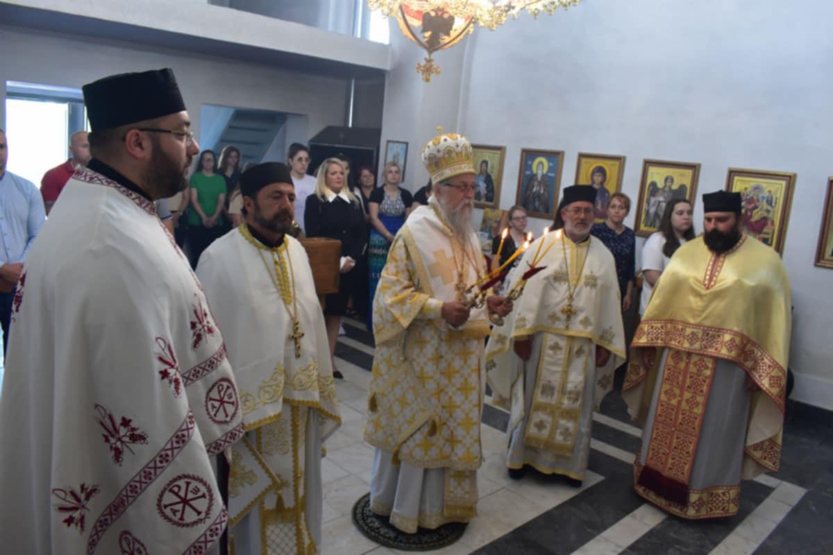 РУКОПОЛОЖЕЊЕ У ХРАМУ СВЕТОГ ОЦА НИКОЛАЈА МИРЛИКИЈСКОГ  ЧУДОТВОРЦА У ТРГОВИШТУ