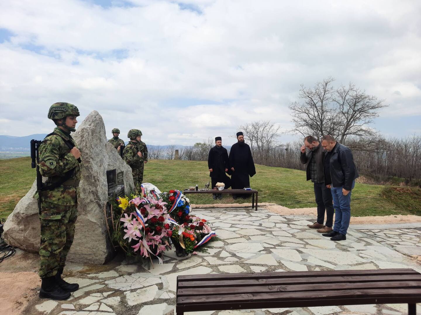 Одавање почасти и помен погинулим припадницима 78. моторизоване бригаде